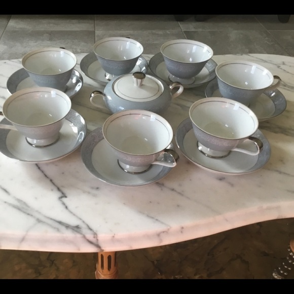 Vintage LUXURY 16 PIECES TEA ☕️ SET - Picture 2 of 7